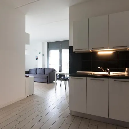 Daire Big Terrace Near Linate Milano